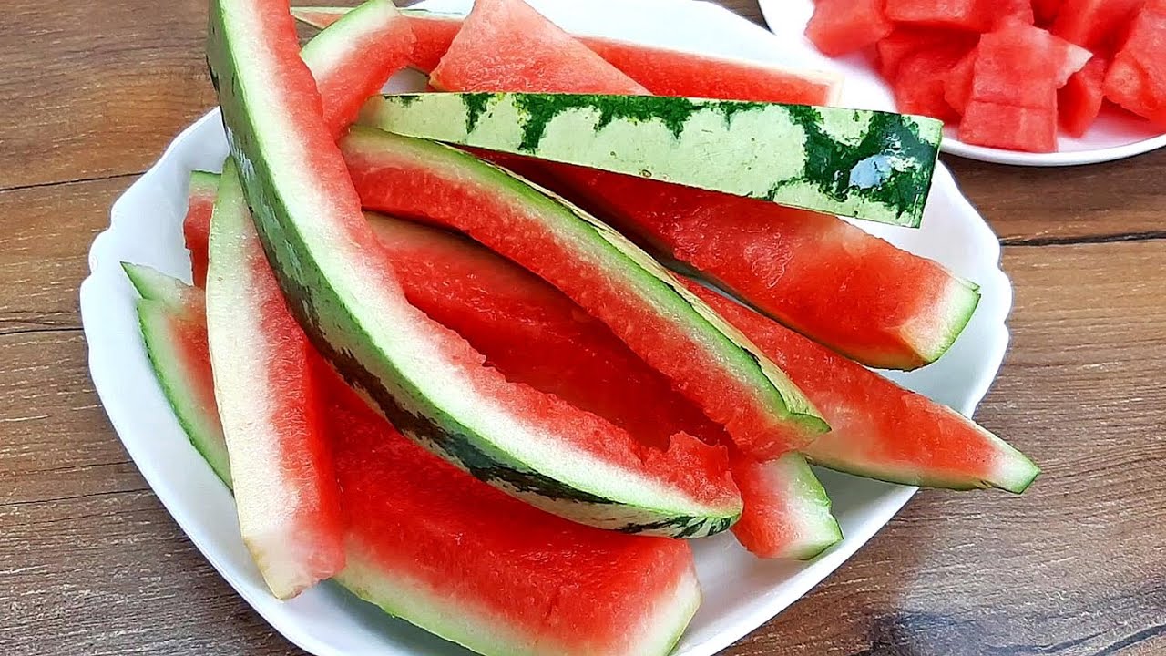 Se avete la scorza di anguria è un vero tesoro: 5 modi per usarla in casa.